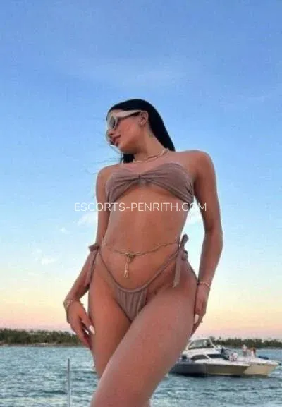 Escorts Penrith Brianna — 3