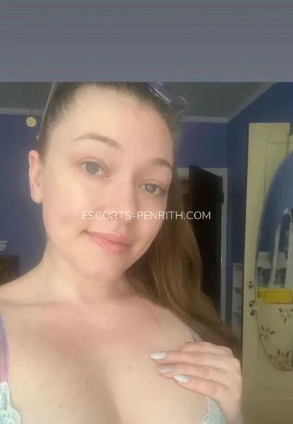 Escorts Penrith Reese — 1