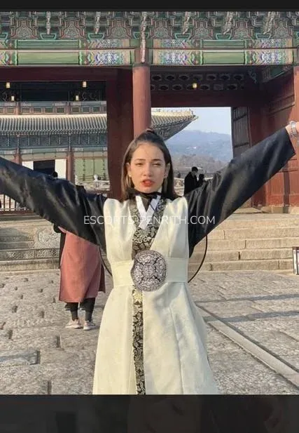 Escorts Penrith Carina — 1