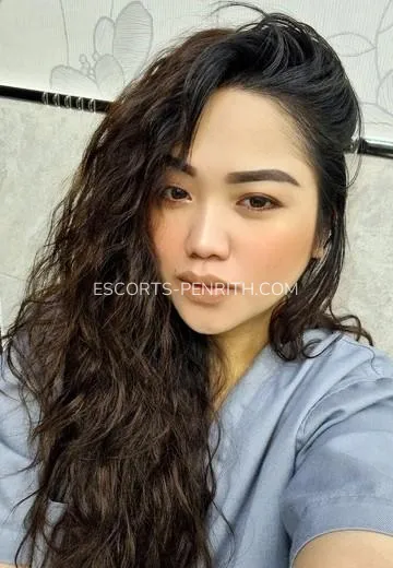 Escorts Penrith Yvonne — 2