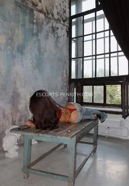 Escorts Penrith Fernanda — 8