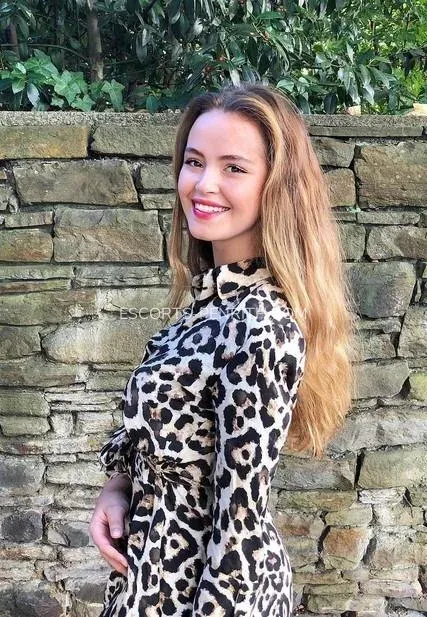 Escorts Penrith Hope — 1