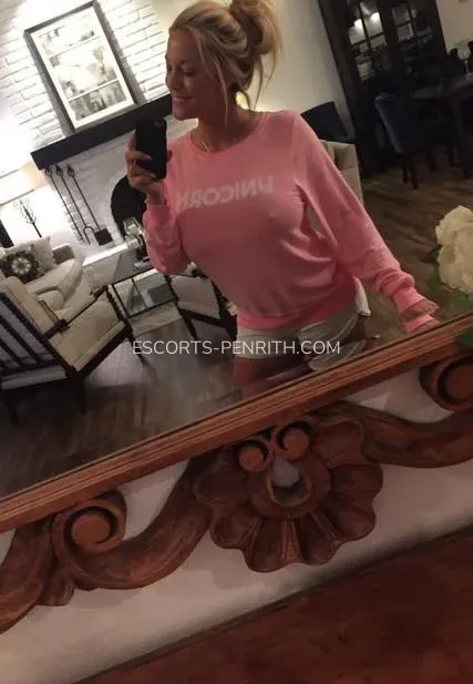 Escorts Penrith Lisa — 3