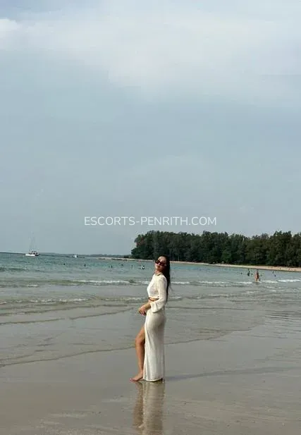 Escorts Penrith Viola — 6