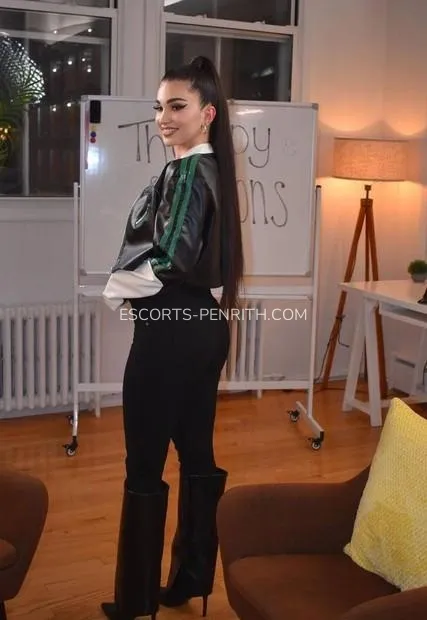 Escorts Penrith Lena — 2