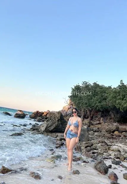 Escorts Penrith Carly — 4