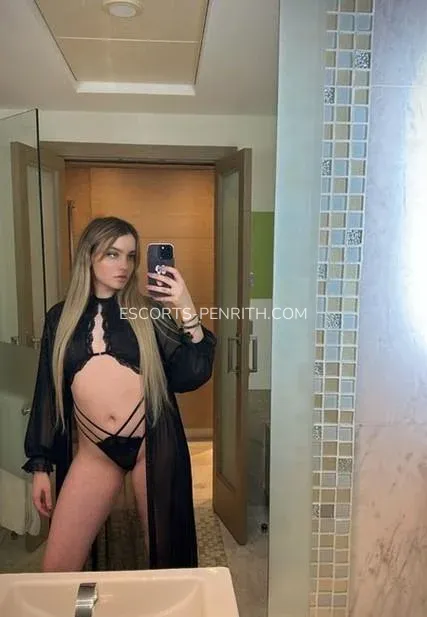 Escorts Penrith Rebecca — 4