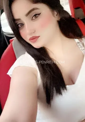 Escorts Penrith Ellie — 3