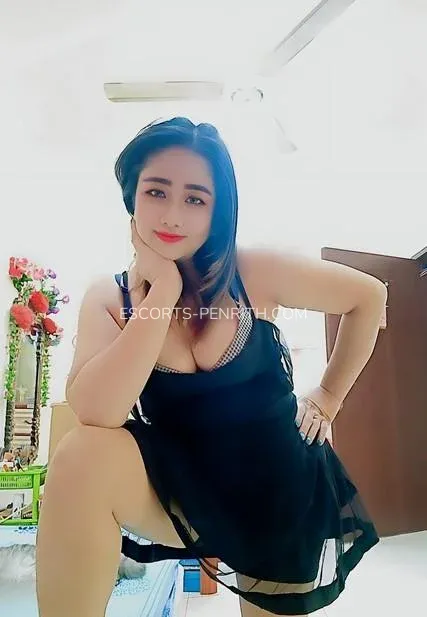 Escorts Penrith Monica — 10