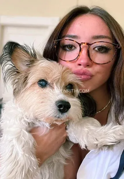 Escorts Penrith Yvonne — 3