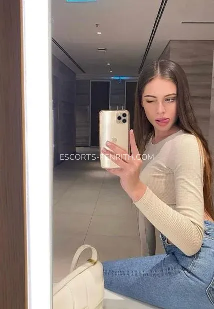 Escorts Penrith Frida — 1
