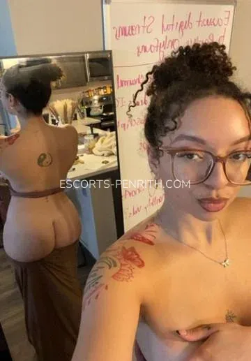 Escorts Penrith Germana — 1