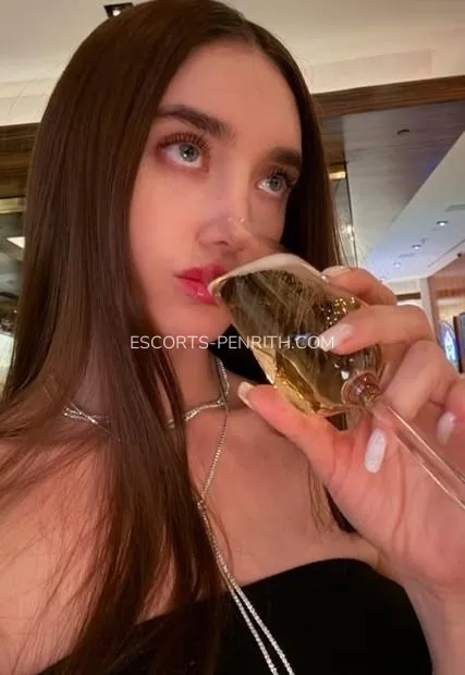 Escorts Penrith Liliana — 2