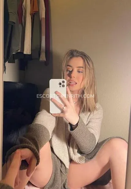 Escorts Penrith Charlotte — 8