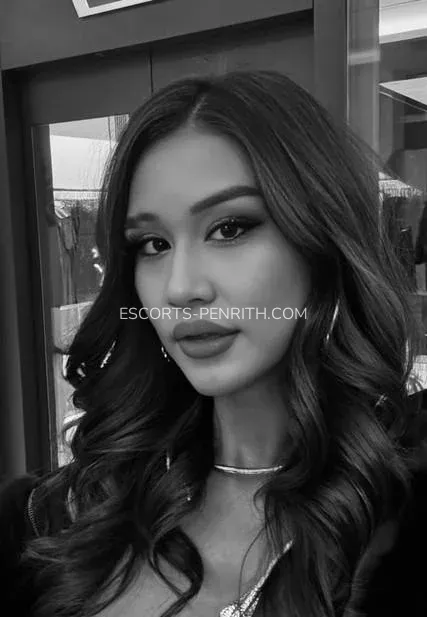 Escorts Penrith Emelie — 3