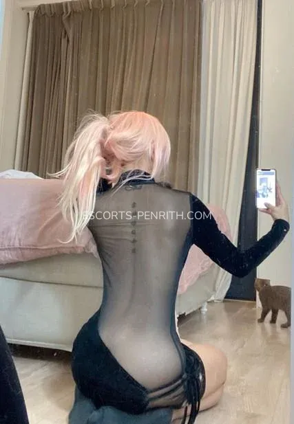 Escorts Penrith Caitlyn — 1