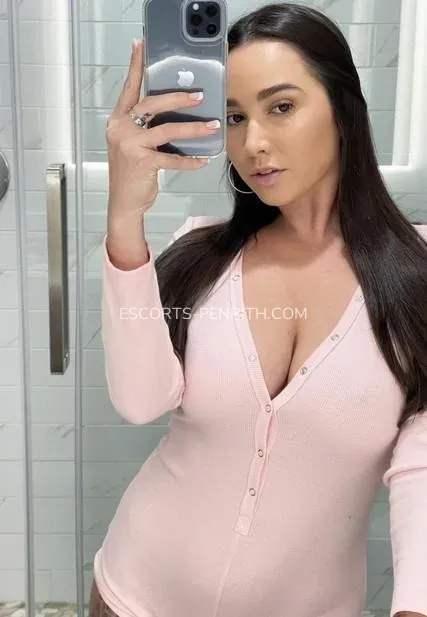 Escorts Penrith Clio — 4