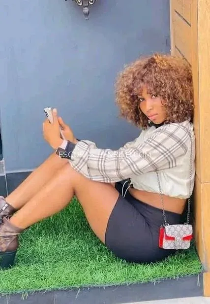 Escorts Penrith Brooke — 1