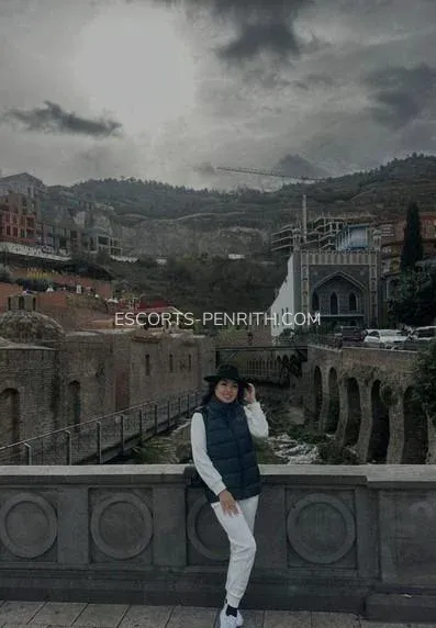 Escorts Penrith Maj — 6