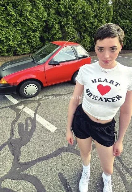 Escorts Penrith Yvonne — 1