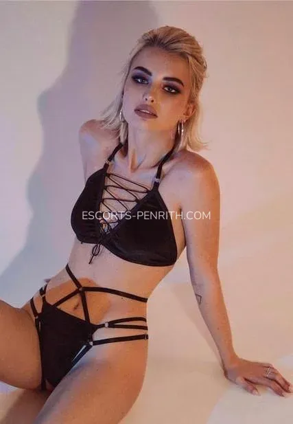 Escorts Penrith Summer — 3