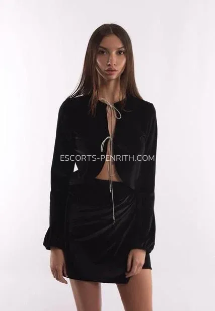 Escorts Penrith Louise — 5