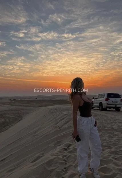 Escorts Penrith Crystal — 2