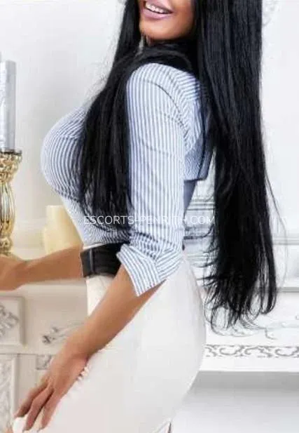 Escorts Penrith Astrid — 4