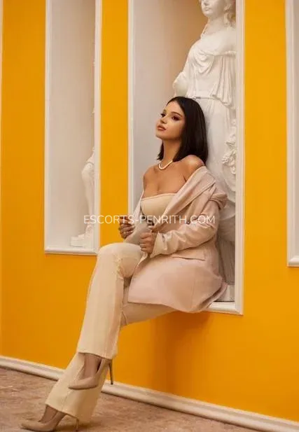 Escorts Penrith Laura — 1