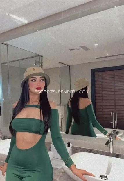 Escorts Penrith Constanza — 2