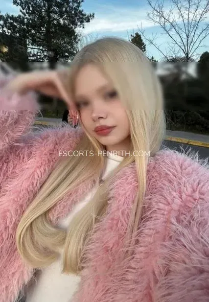 Escorts Penrith Louise — 5