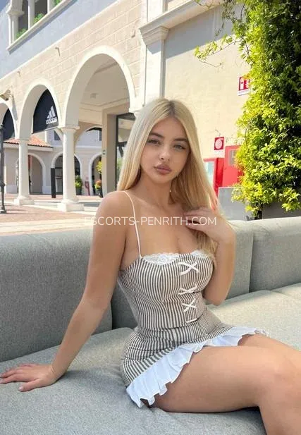 Escorts Penrith Briana — 5