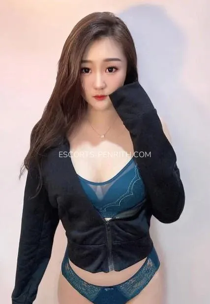 Escorts Penrith Viola — 4