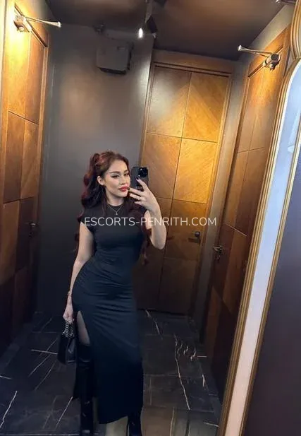 Escorts Penrith Emelie — 1