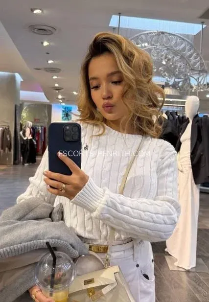 Escorts Penrith Carly — 5