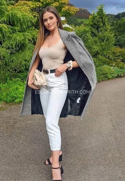 Escorts Penrith Paige — 1