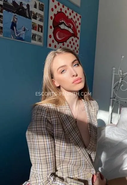 Escorts Penrith Linda — 2