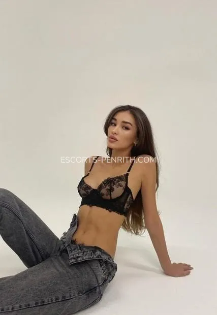Escorts Penrith Sandra — 2