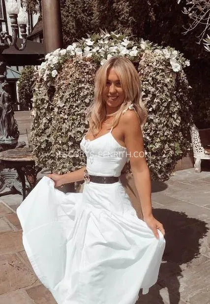 Escorts Penrith Bella — 5