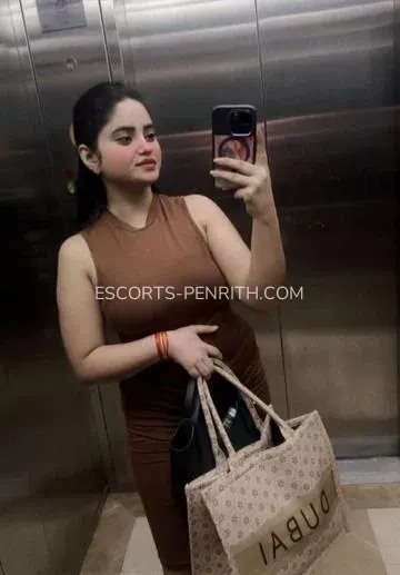 Escorts Penrith Ellie — 5