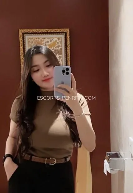 Escorts Penrith Gudula — 2