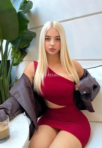 Escorts Penrith Briana — 1
