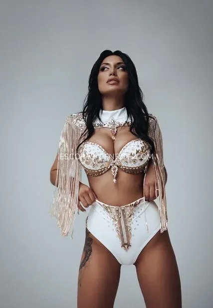 Escorts Penrith Emma — 1