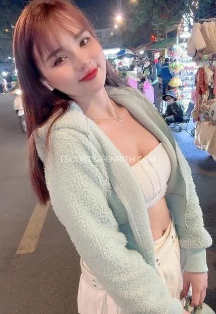 Escorts Penrith Ariana — 2