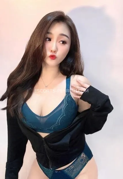 Escorts Penrith viola