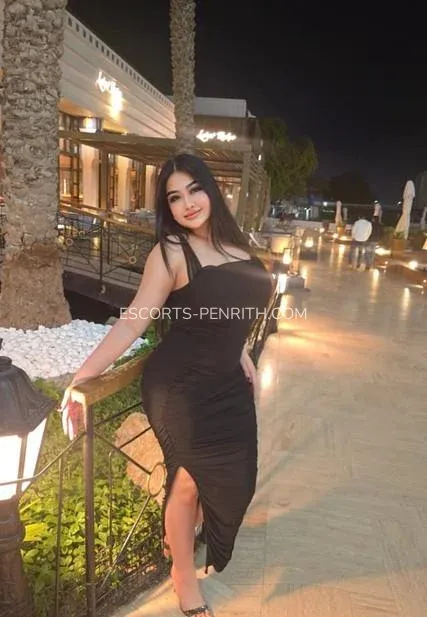 Escorts Penrith Courtney — 3