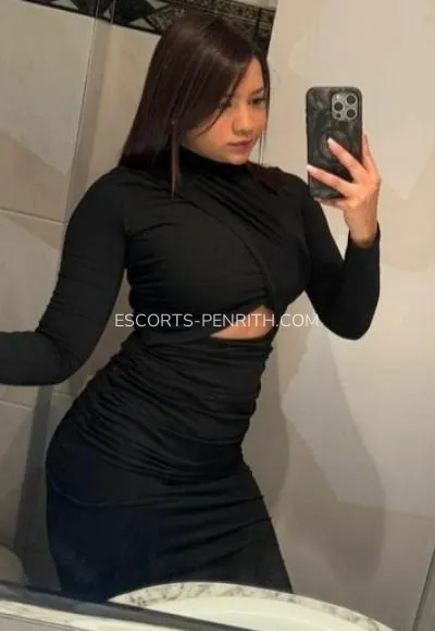 Escorts Penrith Madelyn — 2